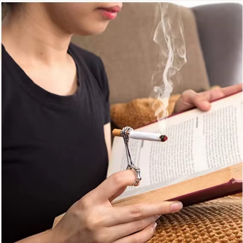 Funny Cigarette Hand Holder Sm - Vape Ring recensione e prezzo